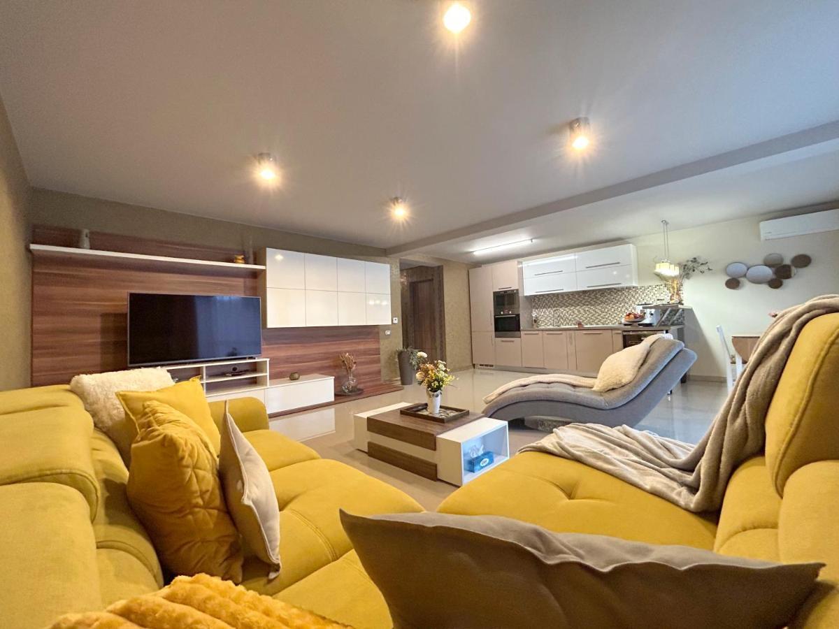 Thea Apartment Тимишоара Экстерьер фото